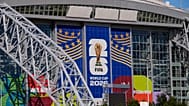 Un cartel del próximo Mundial de 2026 en el estadio AT&T de Arlington, Texas