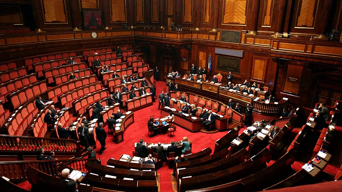 Senatore Silvestro sotto indagine a Roma: aperto f