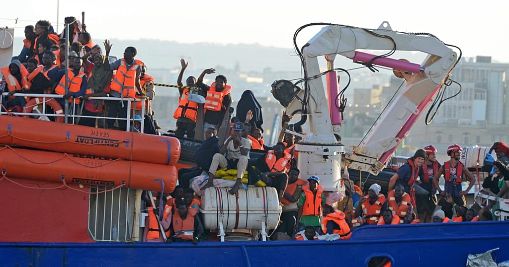 Migrant boat capsizes in Mediterranean