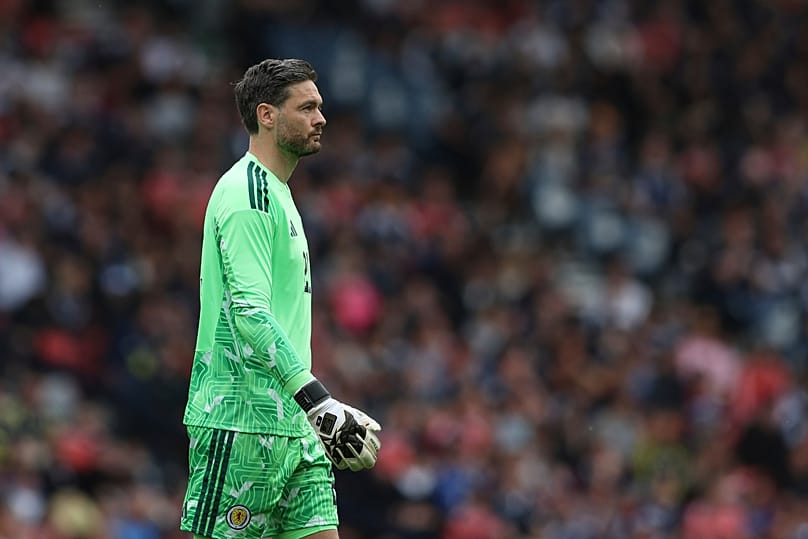 A skót válogatott kapusa, Craig Gordon a Curacao elleni barátságos mérkőzésen Glasgowban, 2026. május 30-án