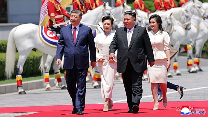 Xi Jinping promete llevar las relaciones con Corea