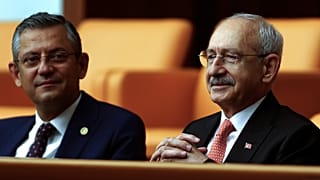 ARŞİV - Dönemin CHP Genel Başkanı Kemal Kılıçdaroğlu ile CHP Grup Başkanvekili Özgür Özel  / 2 Haziran 2023