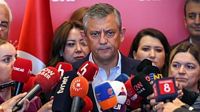 Özgür Özel 23 Mayıs CHP Genel Merkezi'nde