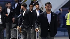 Ehsan Hajisafi (rechts) reist mit der iranischen Nationalmannschaft zur Fußball-WM nach Tijuana in Mexiko am Sonntag, dem siebten Juni 2026. (AP Photo/Gregory Bull)