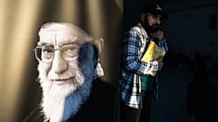 تصویر علی خامنه‌ای در تهران