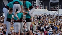 Spain: Human castle welcomes Pope Leo XIV to youth vigil in Barcelona