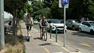 Rolleres és kerékpáros Budapesten 