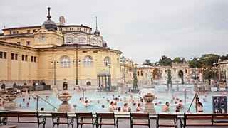 Los baños Széchenyi de Budapest figuran entre las atracciones turísticas más decepcionantes del mundo