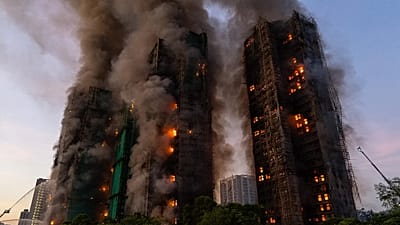 Smoke rises after a fire broke out at Wang Fuk Court in Hong Kong, 26 November, 2025