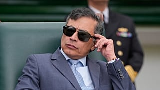 El presidente de Colombia, Gustavo Petro, asiste a una ceremonia militar en Bogotá, Colombia, el 5 de junio de 2026.