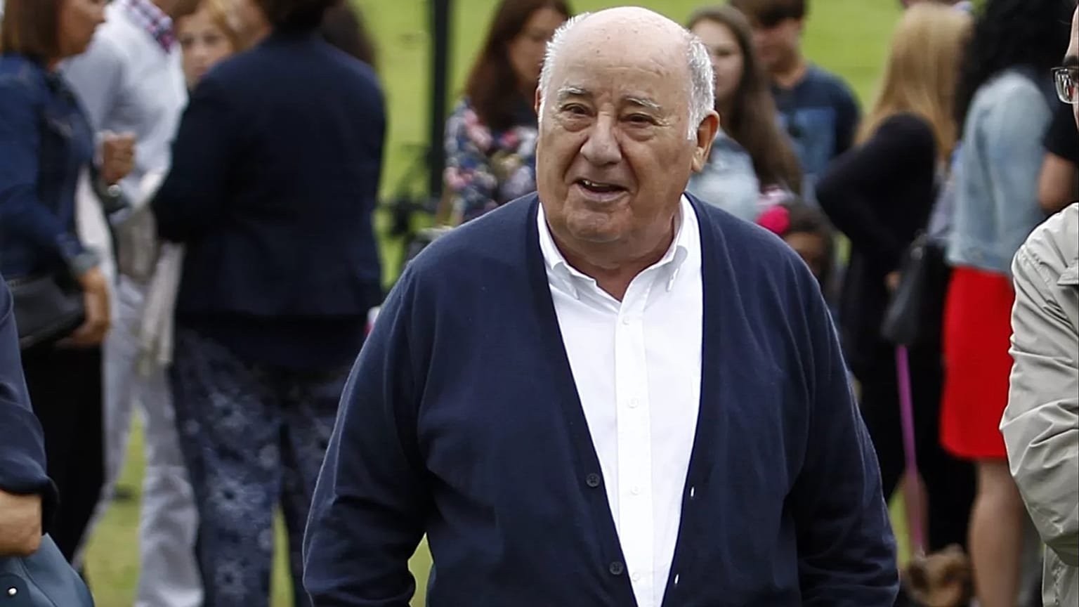 Archives - Amancio Ortega, fondateur d'Inditex, propriétaire de Zara et l'un des hommes les plus riches d'Europe, au concours Casas Novas à Arteixo, le 16 juillet 2016.