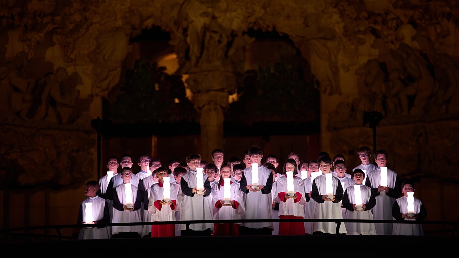 Miembros del coro en la Sagrada Familia de Barcelona, 10 de junio de 2026