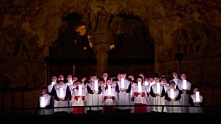 Miembros del coro en la Sagrada Familia de Barcelona, 10 de junio de 2026