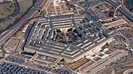 2022'de Virginia, Arlington County'deki Pentagon'un havadan görünümü