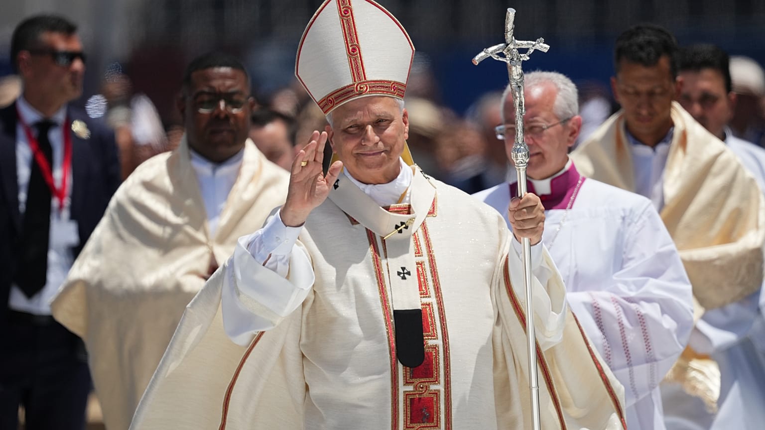 El Papa León XIV preside una Santa Misa en el puerto de Santa Cruz de Tenerife, en las Islas Canarias, España, el 12 de junio de 2026.