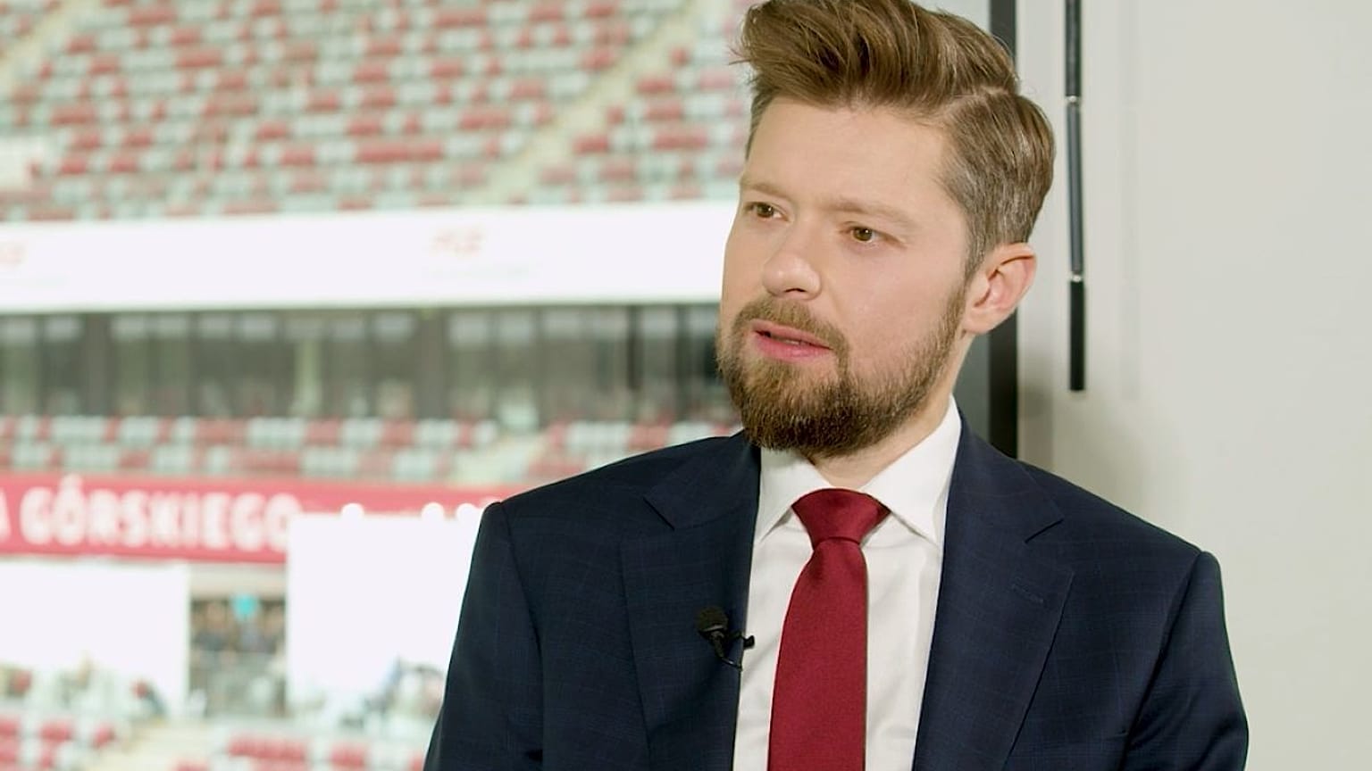 Remigiusz Mróz podczas wywiadu dla Euronews