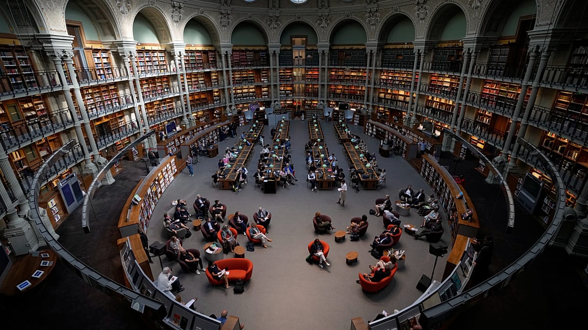 Thefts of rare Pushkin editions in France: perpetrators face up to 7 years in jail