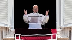 El Papa León XIV durante la misa del domingo en El Vaticano, 14 de junio de 2026.