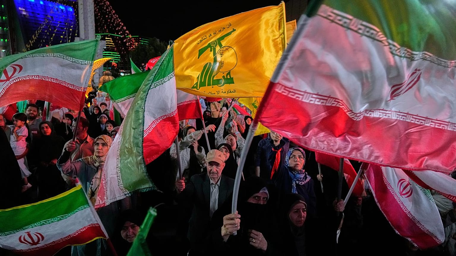 تظاهرات هواداران حکومت ایران در تهران