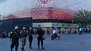 Guerre au Moyen-Orient : Téhéran accueille l'accord de paix avec prudence