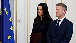 Magyar Péter miniszterelnök és Orbán Anita külügyminiszter a Tisza-kormány minisztereinek kinevezési ünnepségén a Sándor-palotában 2026. május 12-én.