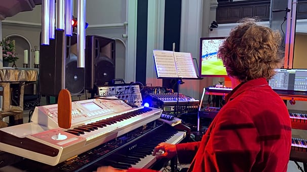Berlin musician turns Germany football opener into musical