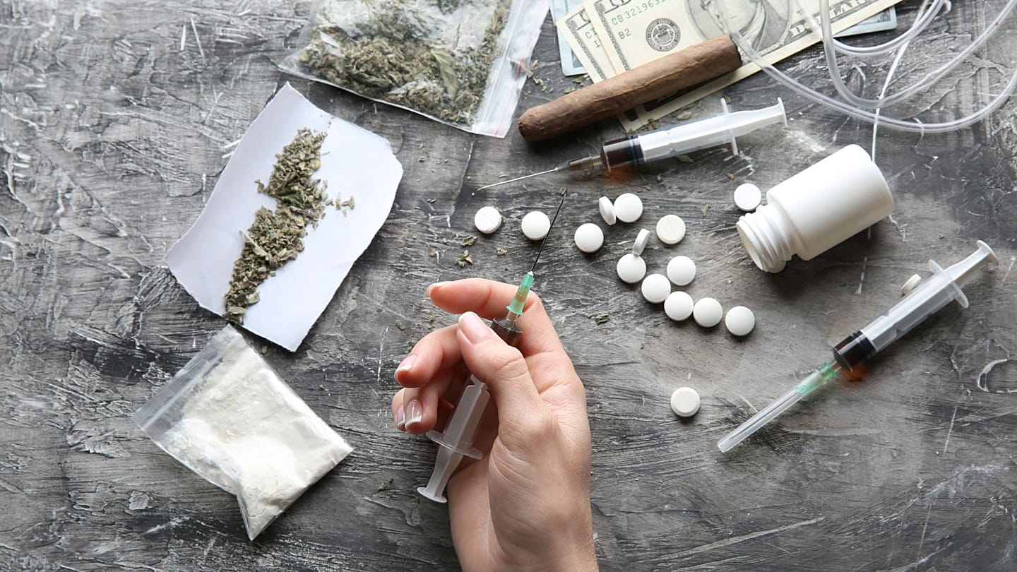 €31bn drug trade, 7,600 deaths: How the EU plans to tackle the drug crisis