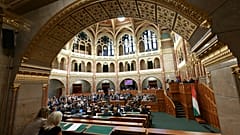 Dolgozik az Országgyűlés