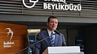 ARŞİV: İBB Başkanı Ekrem İmamoğlu, “Galeri Beylikdüzü Görsel Sanatlar Yarışması” ödül töreninde / 17 Temmuz 2024