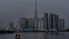 Lo skyline dei grattacieli residenziali di Ho Chi Minh City, in Vietnam.
