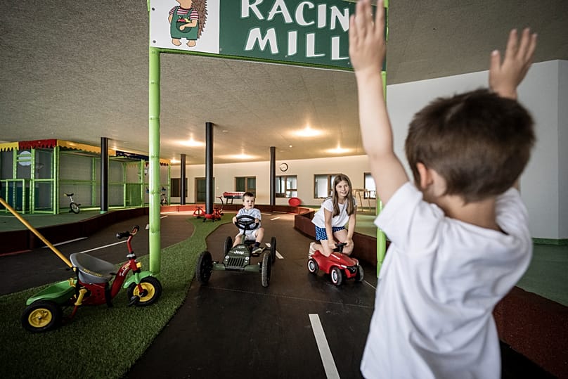 A pista de corridas interior faz grande sucesso