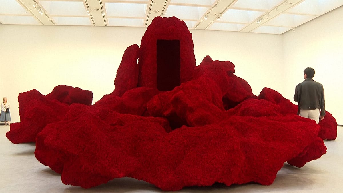 Anish Kapoor brings darkness, mirrors and the 'sublime' to London’s Hayward Gallery