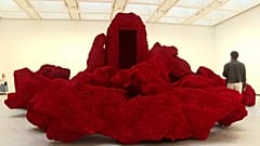 Anish Kapoor hits out at capitalism and talks of Hockney at startling new exhibition launch