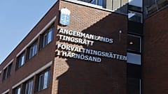 Veduta esterna del tribunale distrettuale di Ångermanland a Härnösand, 10 aprile 2026