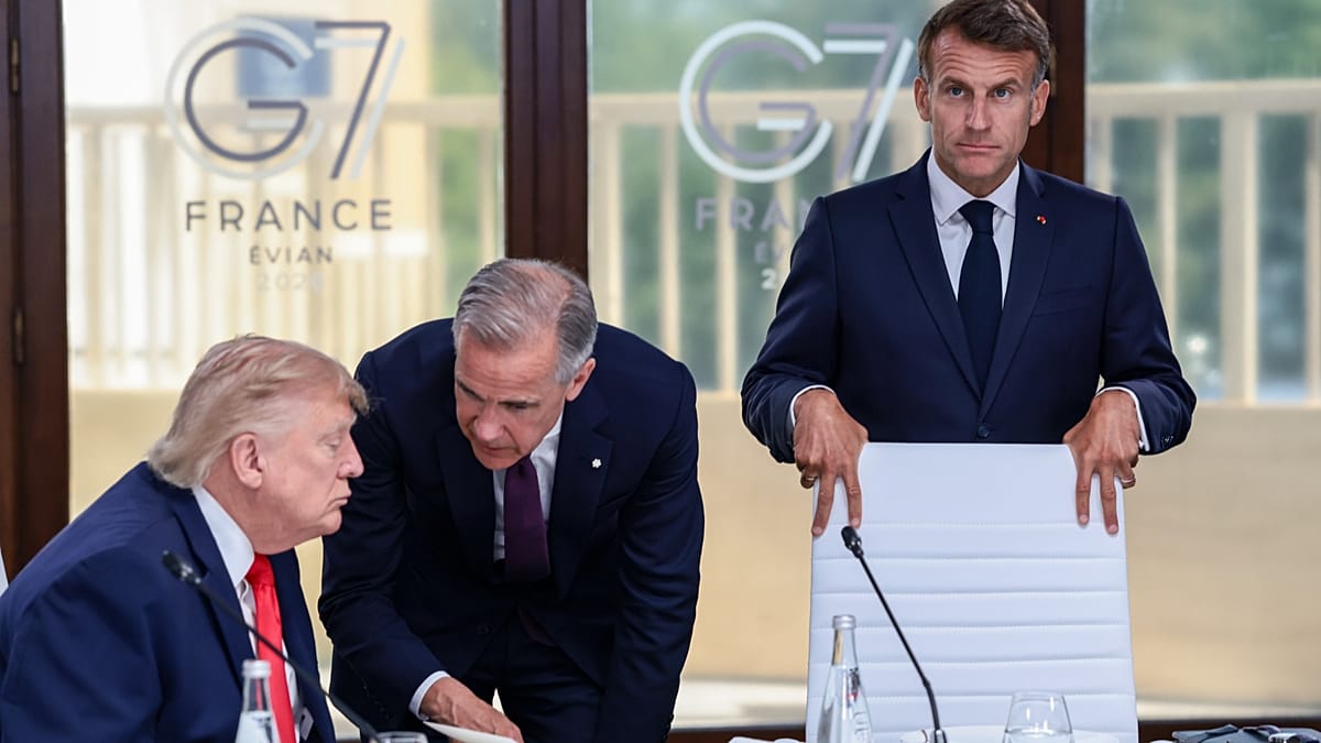G7 summit: Leaders commit to 'unwavering support' for Ukraine