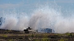 Autonome Konvois für die Bundeswehr: Rüstungsunternehmen arbeitet mit LKW-Lieferant zusammen