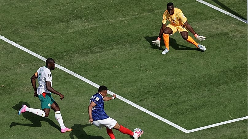 Kylian Mbappé erzielt Frankreichs Führungstor im WM-Spiel der Gruppe I gegen Senegal in East Rutherford, New Jersey, nahe New York, Dienstag, 16. Juni 2026