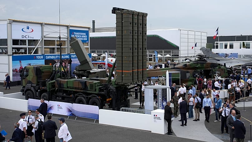 der SAMP/T, auch als MAMBA-Raketenwerfer bekannt, wird am 20. Juni 2023, auf der Paris Air Show in Le Bourget nördlich von Paris, Frankreich, ausgestellt