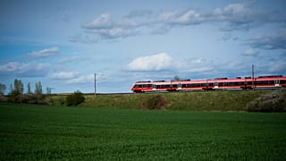 Deutschland und Polen feiern das Jubliäum ihrer Partnerschaft mit kostenlosen Bahntickets für junge Menschen
