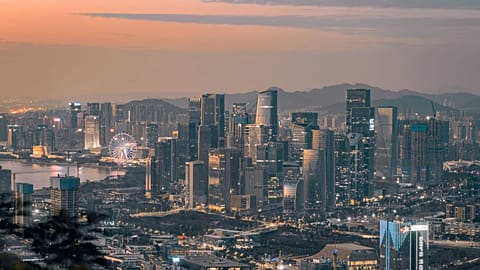 Shenzhen was named as the city with the world's best skyline