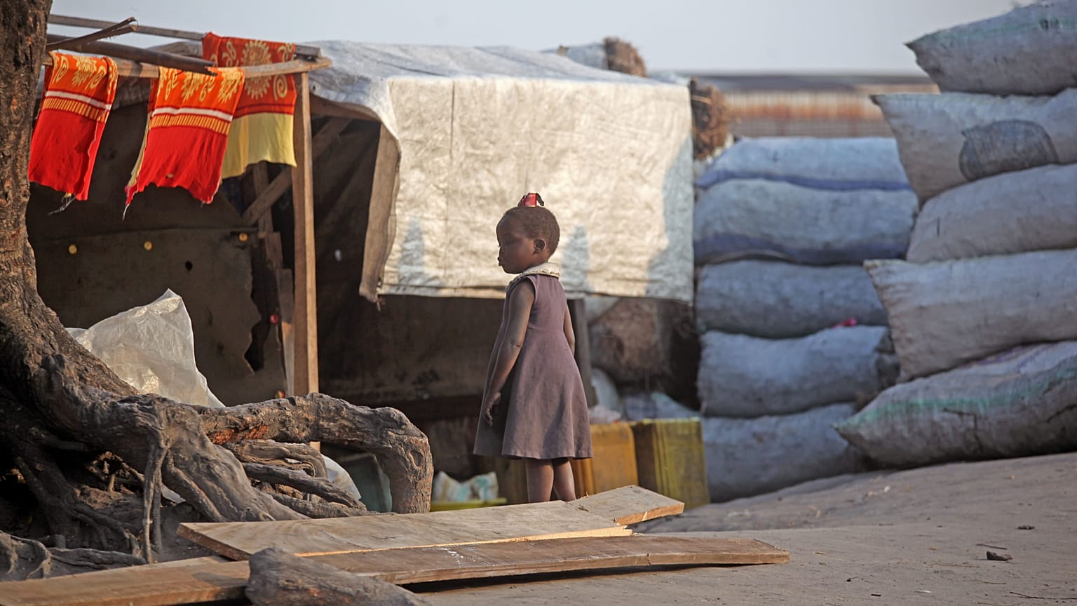 Archives d'une petite fille dans un camp en République démocratique du Congo