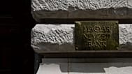 Felirat a Magyar Nemzeti Bank épületén az V. kerületi Szabadság téren 2026. április 26-án.