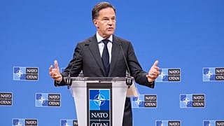 Mark Rutte bei einer Pressekonferenz in Brüssel, 17. Juni 2026