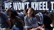L'attivista svedese Greta Thunberg manifesta insieme ad altri attivisti della Gaza Freedom Flotilla nel quartiere europeo di Bruxelles