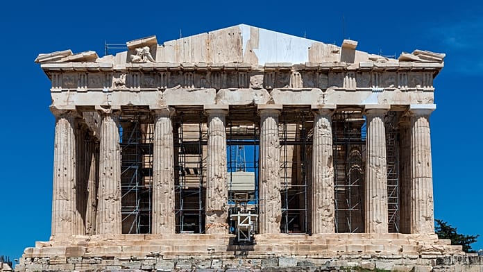 Keeping up appearances: Greece reveals Parthenon façade after 220 years For the first time in about 220 years, the west façade of the Parthenon in Greece can be see in its fullest possible form. External scaffolding has now been permanently removed from the monument, marking a key step in its long restoration.
