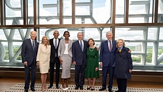 Former presidents join Obamas to open presidential museum in Chicago