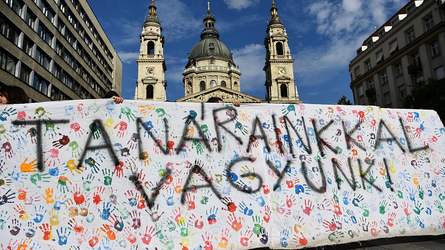 Dmonstráció a pedagógusokért 2022-ben