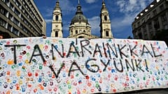 Dmonstráció a pedagógusokért 2022-ben