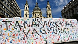 Dmonstráció a pedagógusokért 2022-ben