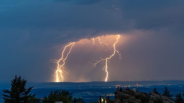 Severe storm injures nine during handball tournament in Baden-Württemberg Severe storm injures nine during handball tournament in Baden-Württemberg